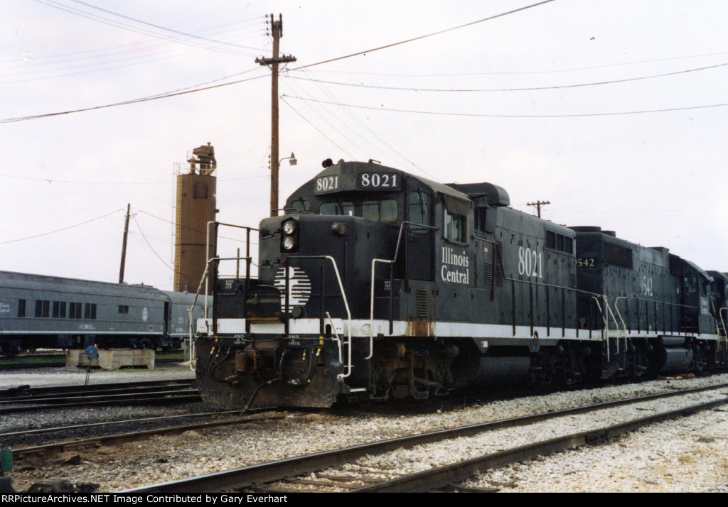 IC GP10 #8021 - Illinois Central